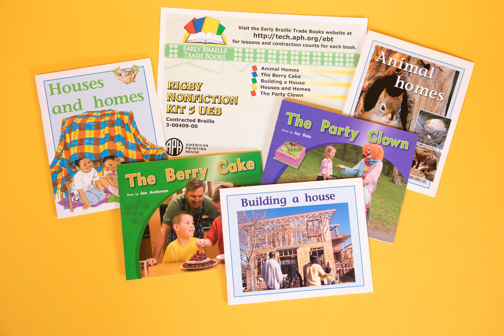 EBT-Rigby-nonfiction-Kit-5-contracted_3-00409-00_web Early Braille Trade Books, Rigby Nonfiction Kit 5 UEB, Contracted: Animal Homes, The Berry Cake, Building a House, Houses and Homes, and The Party Clown.